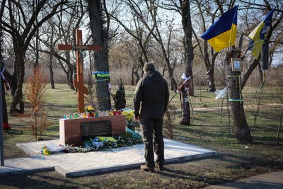 Херсон, Бузковий парк, пам'ять, ЗСУ Херсон, Бузковий парк, пам'ять, ЗСУ