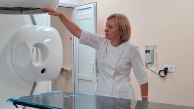 У Чернігівському медичному центрі сучасної онкології запустять третій лінійний прискорювач У Чернігівському медичному центрі сучасної онкології запустять третій лінійний прискорювач