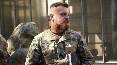 Половецька кам’яна баба статуя евакуація бійці 3-ї ОШБр Миролюбівка Донецька область
Дніпропетровський національний історичний музей імені Дмитра Яворницького військовослужбовець 3-ї окремої штурмової бригади Ігор Климович Дніпро Половецька кам’яна баба статуя евакуація бійці 3-ї ОШБр Миролюбівка Донецька область
Дніпропетровський національний історичний музей імені Дмитра Яворницького військовослужбовець 3-ї окремої штурмової бригади Ігор Климович Дніпро