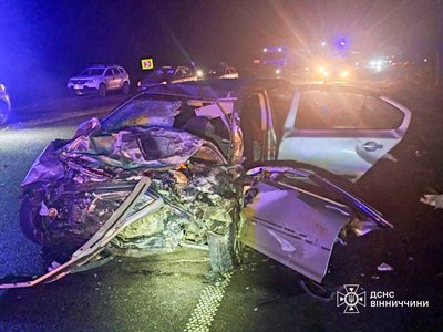 В аварії на Вінниччині загинули троє людей, ще троє — травмовані В аварії на Вінниччині загинули троє людей, ще троє — травмовані