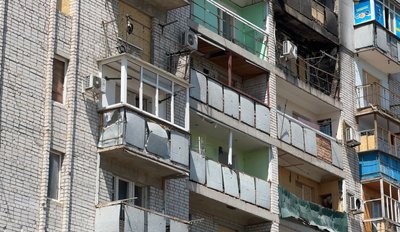 Чекають допомогу: чи відновлюють квартири після ракетно-дронової атаки в Смілі на Черкащині Чекають допомогу: чи відновлюють квартири після ракетно-дронової атаки в Смілі на Черкащині