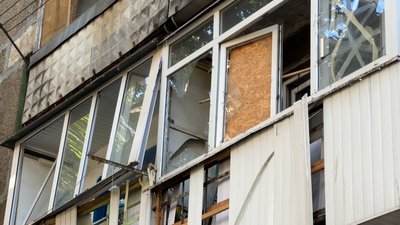 «Моє щастя, що з горла вилетів уламок»: жителі Краматорська про авіаудар «Моє щастя, що з горла вилетів уламок»: жителі Краматорська про авіаудар
