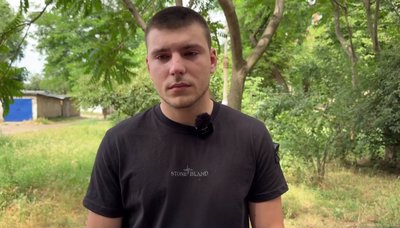 "Бачила, як горів його екскаватор". У Кривому Розі попрощалися із загиблим через ракетний удар Володимиром Черниченком "Бачила, як горів його екскаватор". У Кривому Розі попрощалися із загиблим через ракетний удар Володимиром Черниченком