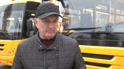 Спецавтобуси для школярів отримали три громади Чернігівщини Спецавтобуси для школярів отримали три громади Чернігівщини