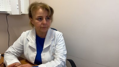 Фельдшерка Селезнівського фельдшерсько-акушерського пункту Лариса Гадяцька Донецька область Фельдшерка Селезнівського фельдшерсько-акушерського пункту Лариса Гадяцька Донецька область