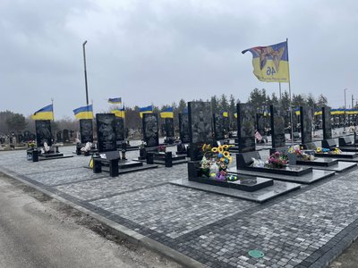 Будівництво Алеї Героїв у Полтавській ТГ: на якому етапі роботи Будівництво Алеї Героїв у Полтавській ТГ: на якому етапі роботи