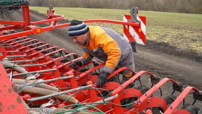 Посівна на Кіровоградщині: як ціни на пальне й добрива вплинуть на врожай Посівна на Кіровоградщині: як ціни на пальне й добрива вплинуть на врожай