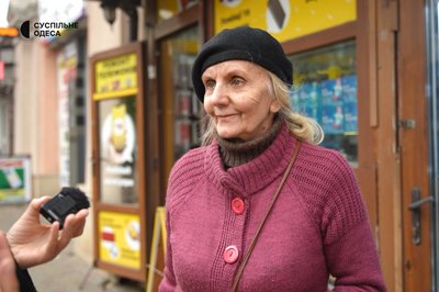 "Побачила цей колір — закохалася": що вдягають одесити та одеситки цієї осені