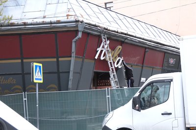 Вигляд будівлі на вулиці Кобилянської, 41 у Чернівцях станом на 20 квітня 2026 року Вигляд будівлі на вулиці Кобилянської, 41 у Чернівцях станом на 20 квітня 2026 року