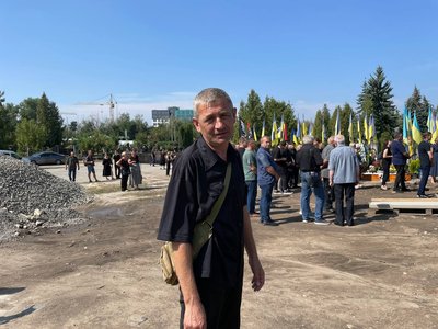 У Тернополі попрощалися з бійцем Володимиром Семеркою У Тернополі попрощалися з бійцем Володимиром Семеркою