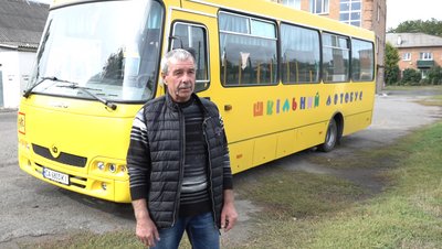 «Як оселедці гойдаються»: на Черкащині жителі просять відремонтувати дорогу «Як оселедці гойдаються»: на Черкащині жителі просять відремонтувати дорогу