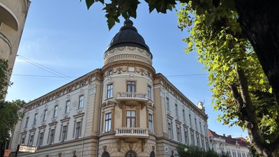 Театральна, Коломия Театральна, Коломия