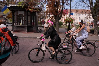 Велопарад дівчат, Франківськ, велосипеди