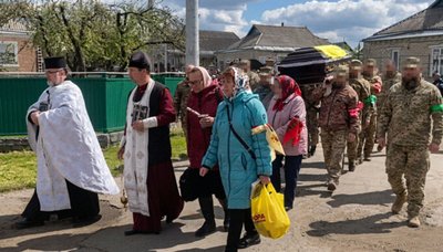 На Кіровоградщині попрощалися з п'ятьма військовими На Кіровоградщині попрощалися з п'ятьма військовими