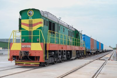 У Вінниці запрацював сухий порт У Вінниці запрацював сухий порт