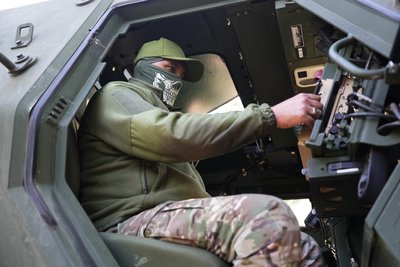 «Снаряд ще летить, а ми вже їдемо назад»: ексклюзивна робота РСЗВ HIMARS на Дніпропетровщині «Снаряд ще летить, а ми вже їдемо назад»: ексклюзивна робота РСЗВ HIMARS на Дніпропетровщині