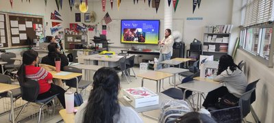 Вчителька з Іллінівки повернулася зі США: як програма Fulbright змінює підхід до ШІ та доброчесності в українській школі Вчителька з Іллінівки повернулася зі США: як програма Fulbright змінює підхід до ШІ та доброчесності в українській школі