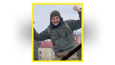 З загиблими бійцями Олександром Нітченком та Олександром Іваненком попрощалися 20 липня на Чернігівщині З загиблими бійцями Олександром Нітченком та Олександром Іваненком попрощалися 20 липня на Чернігівщині