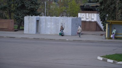 "Вони пишуть: "ми вас прийдемо "освободіть". Що криється за листівками, якими РФ закидує Нікополь "Вони пишуть: "ми вас прийдемо "освободіть". Що криється за листівками, якими РФ закидує Нікополь
