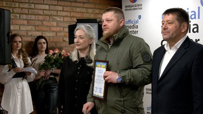 У Вінниці до Дня українського добровольця нагородили 37 захисників У Вінниці до Дня українського добровольця нагородили 37 захисників