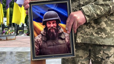 Загинули в бою на Сумщині: з бійцями Романом Войновим та Костянтином Дорошевим попрощалися у Рівному Загинули в бою на Сумщині: з бійцями Романом Войновим та Костянтином Дорошевим попрощалися у Рівному
