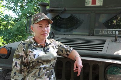 медикиня санінструкторка 28-ї окремої механізованої бригади імені Лицарів Зимового Походу Леонора перша допомога поранені бійці фронт Луганська область медикиня санінструкторка 28-ї окремої механізованої бригади імені Лицарів Зимового Походу Леонора перша допомога поранені бійці фронт Луганська область