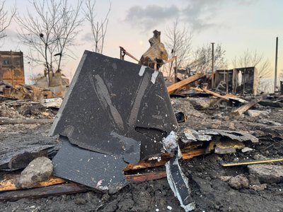 "Спочатку ракета, а хвилин за 15 — "шахед": місцеві розповіли про удар РФ по магазину в Самарівському районі "Спочатку ракета, а хвилин за 15 — "шахед": місцеві розповіли про удар РФ по магазину в Самарівському районі