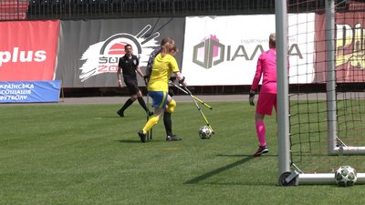 Жіноча збірна України з ампфутболу зіграла проти рівненського клубу "Верес Мрія"