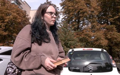 Черкаські студенти здають російськомовні книги на макулатуру