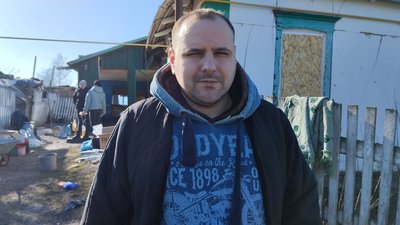 "Є приліт. Мама жива. Хата не підлягає відновленню. Боляче", — жителька Брусилівської громади Наталія Ткачук "Є приліт. Мама жива. Хата не підлягає відновленню. Боляче", — жителька Брусилівської громади Наталія Ткачук