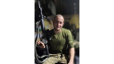 На Чернігівщині попрощалися з п'ятьма захисниками На Чернігівщині попрощалися з п'ятьма захисниками