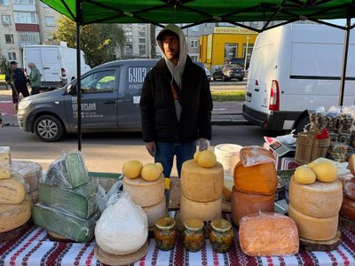 Крафтові сири у асортименті