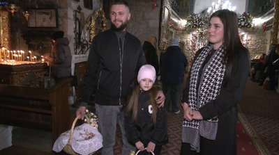 освячували великодні кошики, великдень, у тернополі освячували великодні кошики, великдень, у тернополі