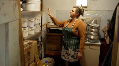"Піч принесла мені популярність": багатодітна мати з Чернігівщини готує за родинними рецептами та знімає про це блог "Піч принесла мені популярність": багатодітна мати з Чернігівщини готує за родинними рецептами та знімає про це блог