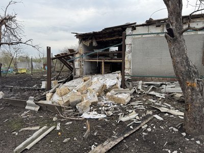 “Почув, як “Шахед” почав падати, накрився покривалом”: російський безпілотник влучив по Косівщині “Почув, як “Шахед” почав падати, накрився покривалом”: російський безпілотник влучив по Косівщині