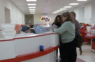 "Ділимось частинкою себе": донорську акцію організували у Сумському обласному центрі служби крові "Ділимось частинкою себе": донорську акцію організували у Сумському обласному центрі служби крові