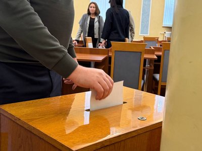 Черкаська обласна рада залишилася без голови: що чекає на регіон Черкаська обласна рада залишилася без голови: що чекає на регіон