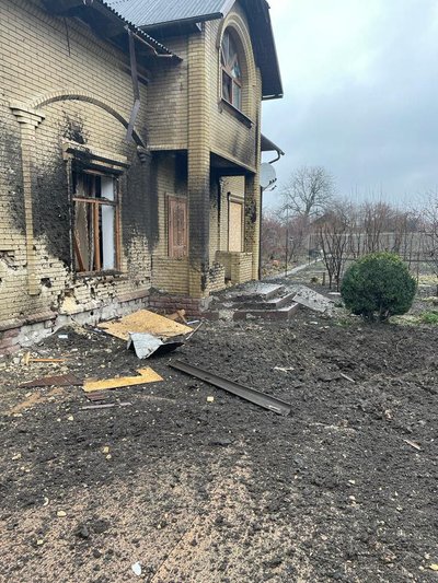 Наслідки обстрілу Курахового 6 січня. Фото: Telegram / Павло Кириленко Наслідки обстрілу Курахового 6 січня. Фото: Telegram / Павло Кириленко