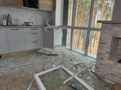Армія РФ вдарила ракетою та БпЛА по Сумах