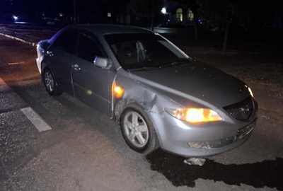 "Mazda", якою було скоєно наїзд на пішохідку "Mazda", якою було скоєно наїзд на пішохідку