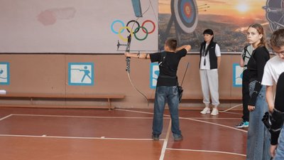 На Вінниччині ветеран відкрив клуб стрільби з лука На Вінниччині ветеран відкрив клуб стрільби з лука