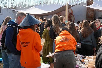 У Черкасах відбувся доброчинний гаражний розпродаж У Черкасах відбувся доброчинний гаражний розпродаж