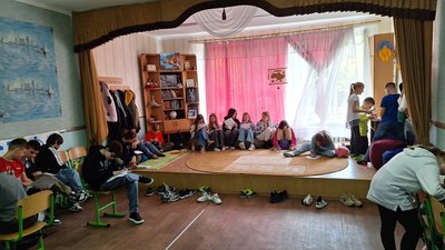 "Навчаємо жити тут і зараз": у Миколаєві працює Центр психічного здоров'я "Кажи" "Навчаємо жити тут і зараз": у Миколаєві працює Центр психічного здоров'я "Кажи"