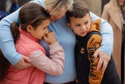 Діти, прийомна родина Діти, прийомна родина