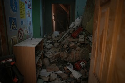 "Яке це перемир'я?": що розповідають сум'яни про удари РФ по дитячому садочку у Сумах "Яке це перемир'я?": що розповідають сум'яни про удари РФ по дитячому садочку у Сумах