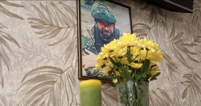 "Зник безвісти, а потім передали тіло з Росії". Історія Героя України Сімушина, похованого на Буковині