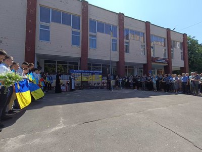 У Луцьку відкрили фотостенд пам’яті загиблих військовослужбовців