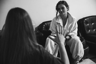"Ми не хочемо презентувати Україну як жертву" – інтерв'ю з Dakh Daughters "Ми не хочемо презентувати Україну як жертву" – інтерв'ю з Dakh Daughters