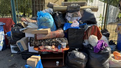 Майно евакуйованих переселенців з Донеччини Павлоград Дніпропетровська область 20 серпня 2025 рік Майно евакуйованих переселенців з Донеччини Павлоград Дніпропетровська область 20 серпня 2025 рік