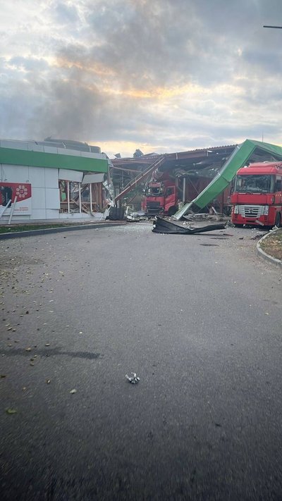 Російський безпілотник влучив по АЗС на Полтавщині